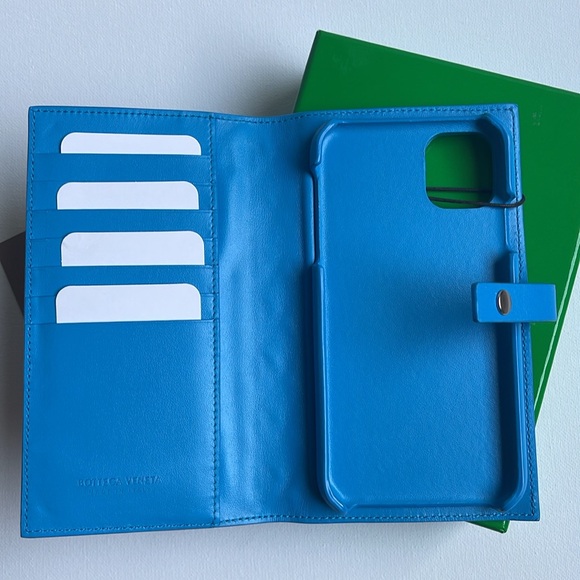 NWT BOTTEGA VENETA WOVEN LEATHER BLUE iPHONE 11 CASE WALLET WITH BOX AND BAG - Picture 10 of 16
